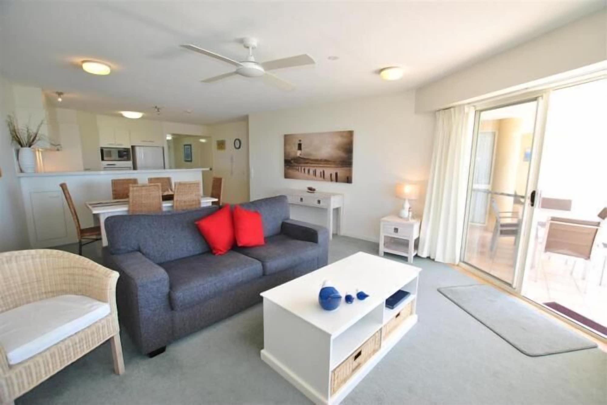 Riviere On Golden Beach Caloundra Esterno foto