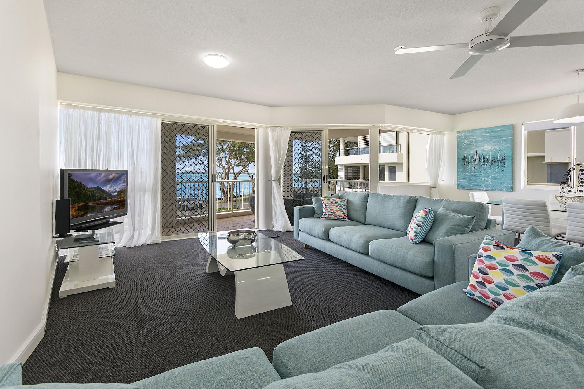 Riviere On Golden Beach Caloundra Esterno foto