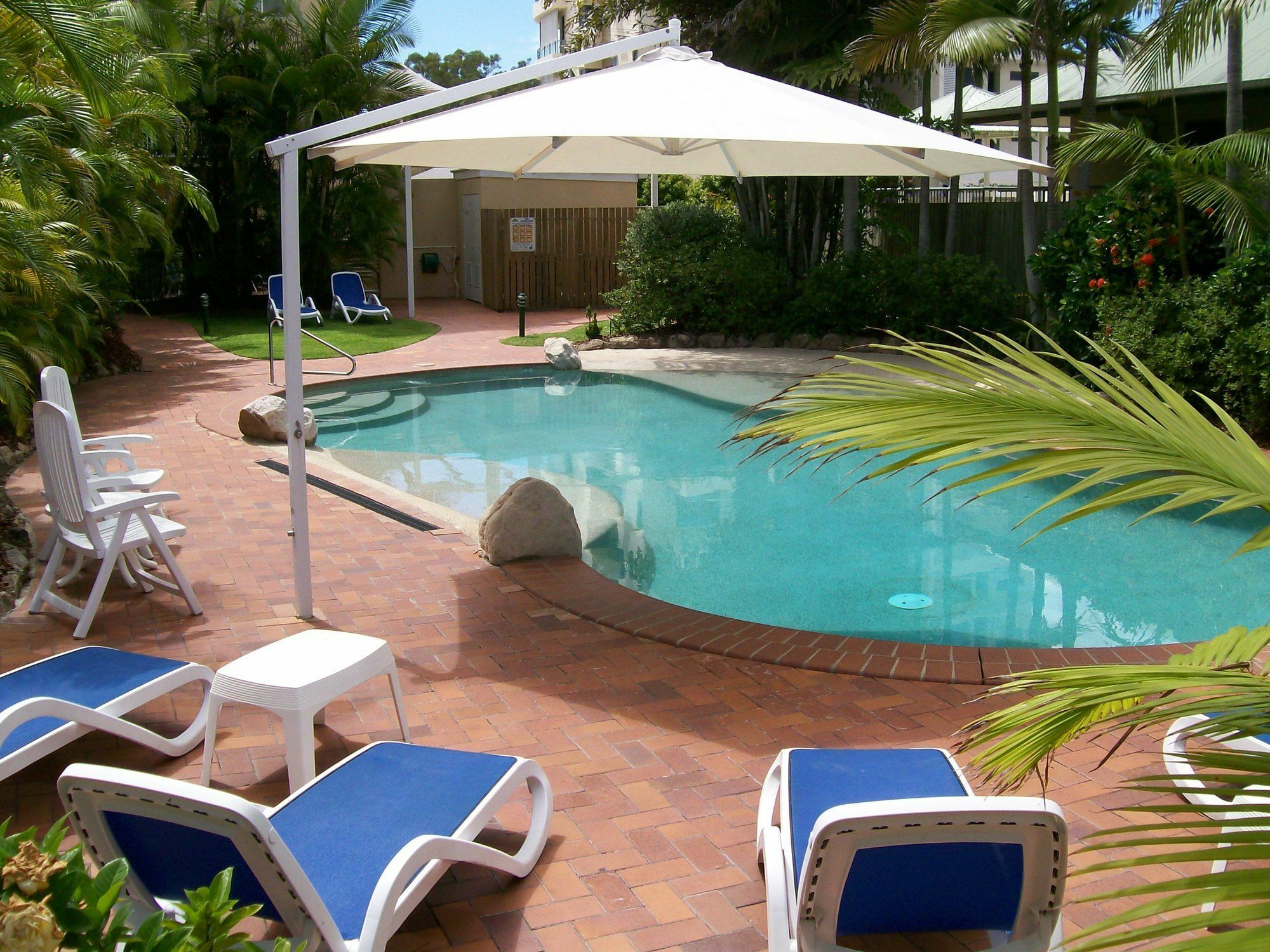Riviere On Golden Beach Caloundra Esterno foto