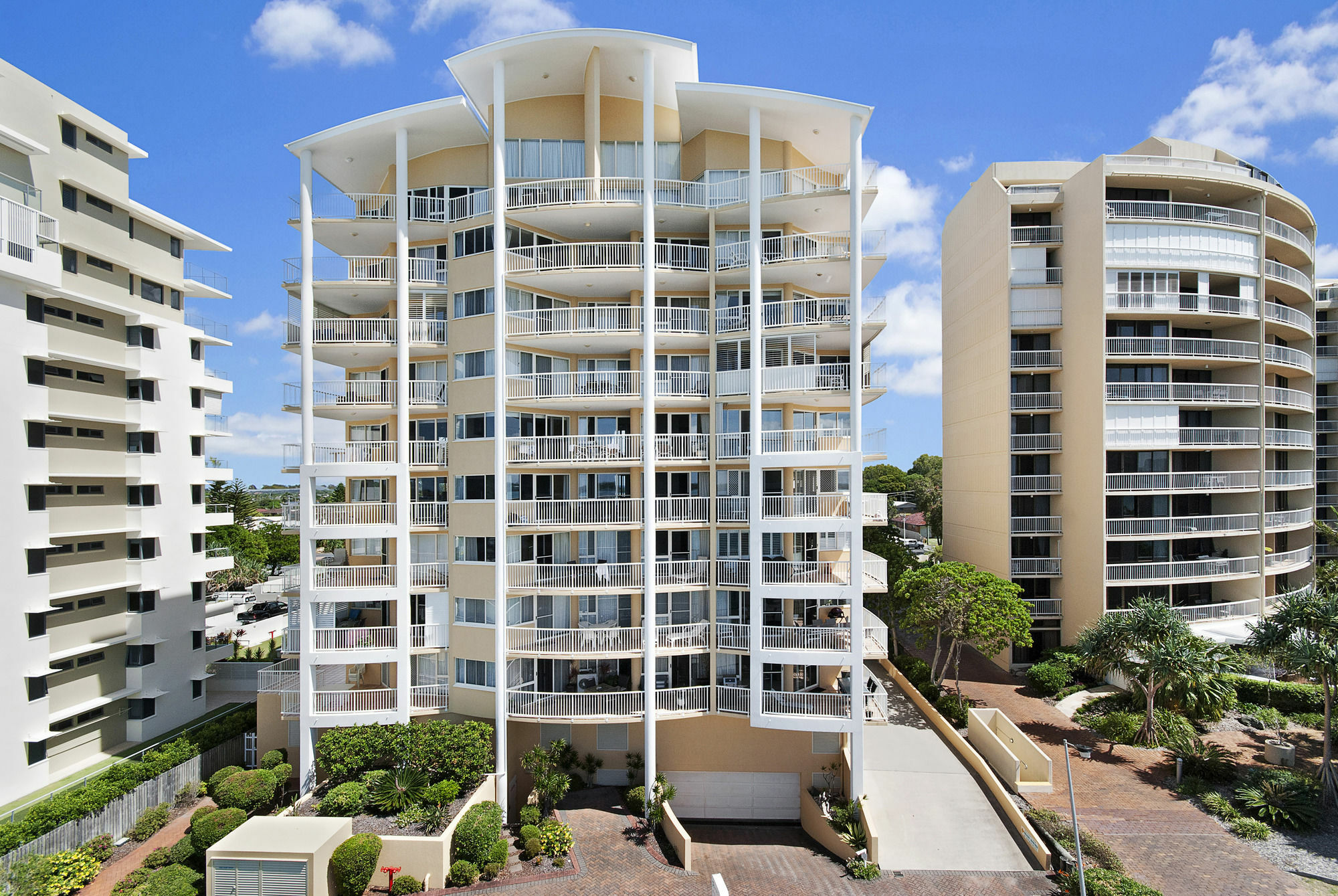 Riviere On Golden Beach Caloundra Esterno foto